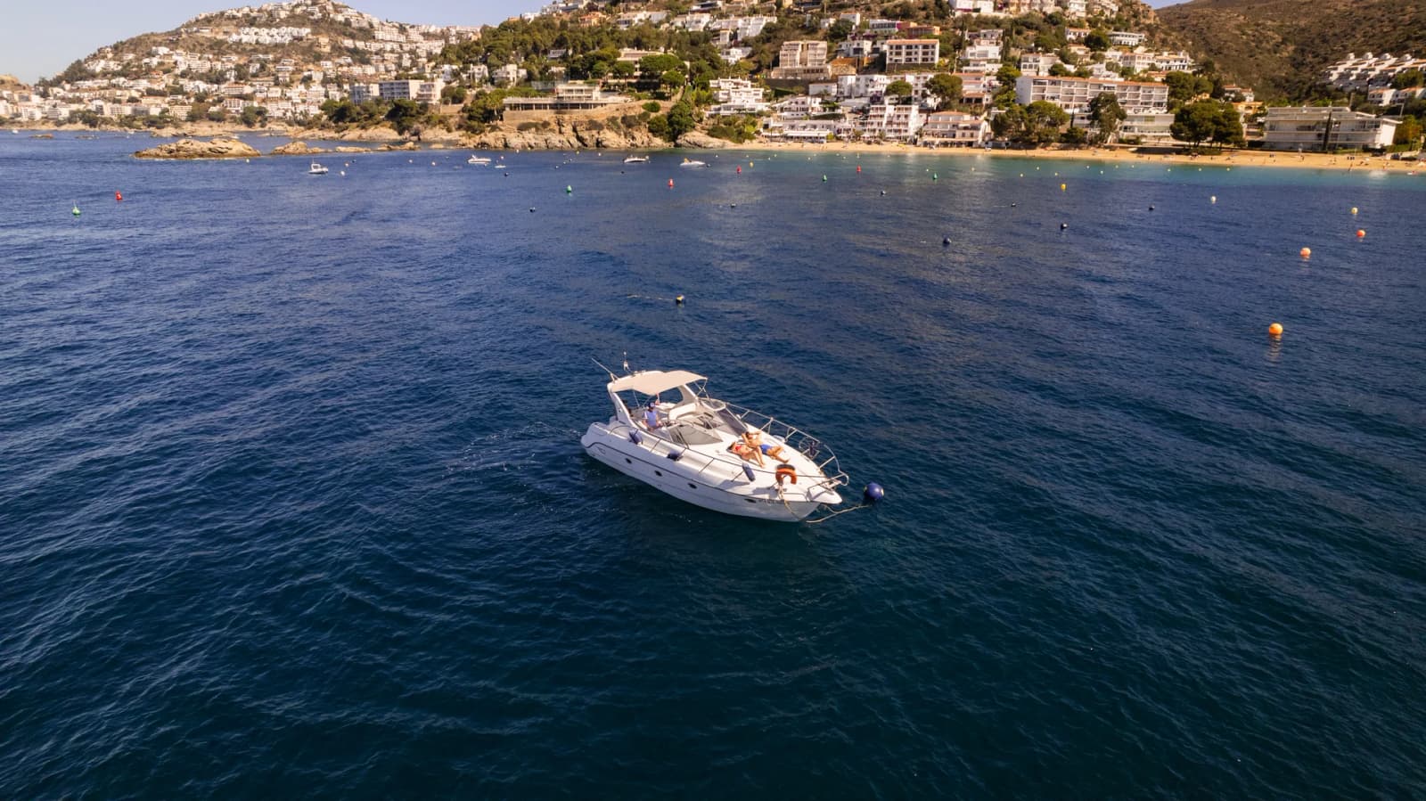 with licence boat in Roses — Justi Saura Llaut 850